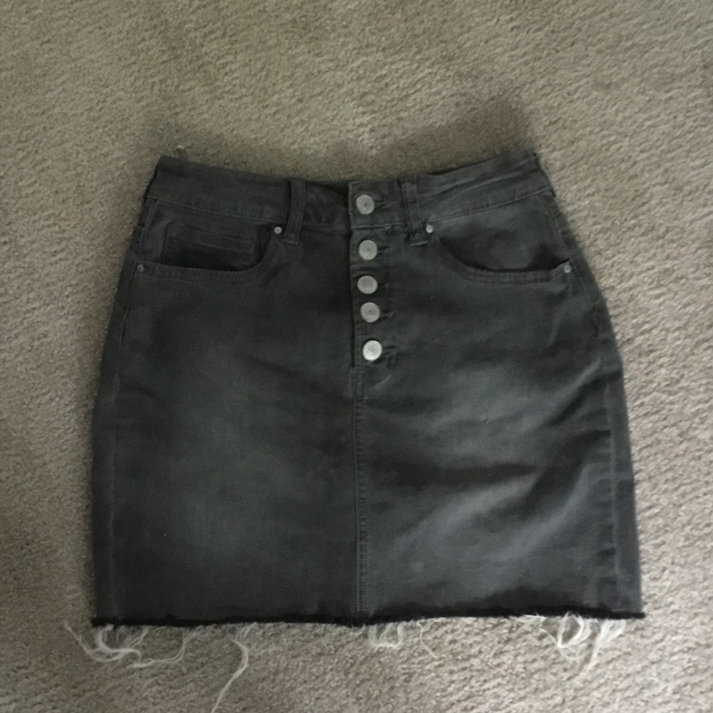 PacSun gray denim button skirt